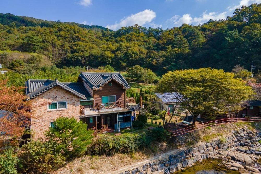 Sun Up Stay Gongju Exterior foto